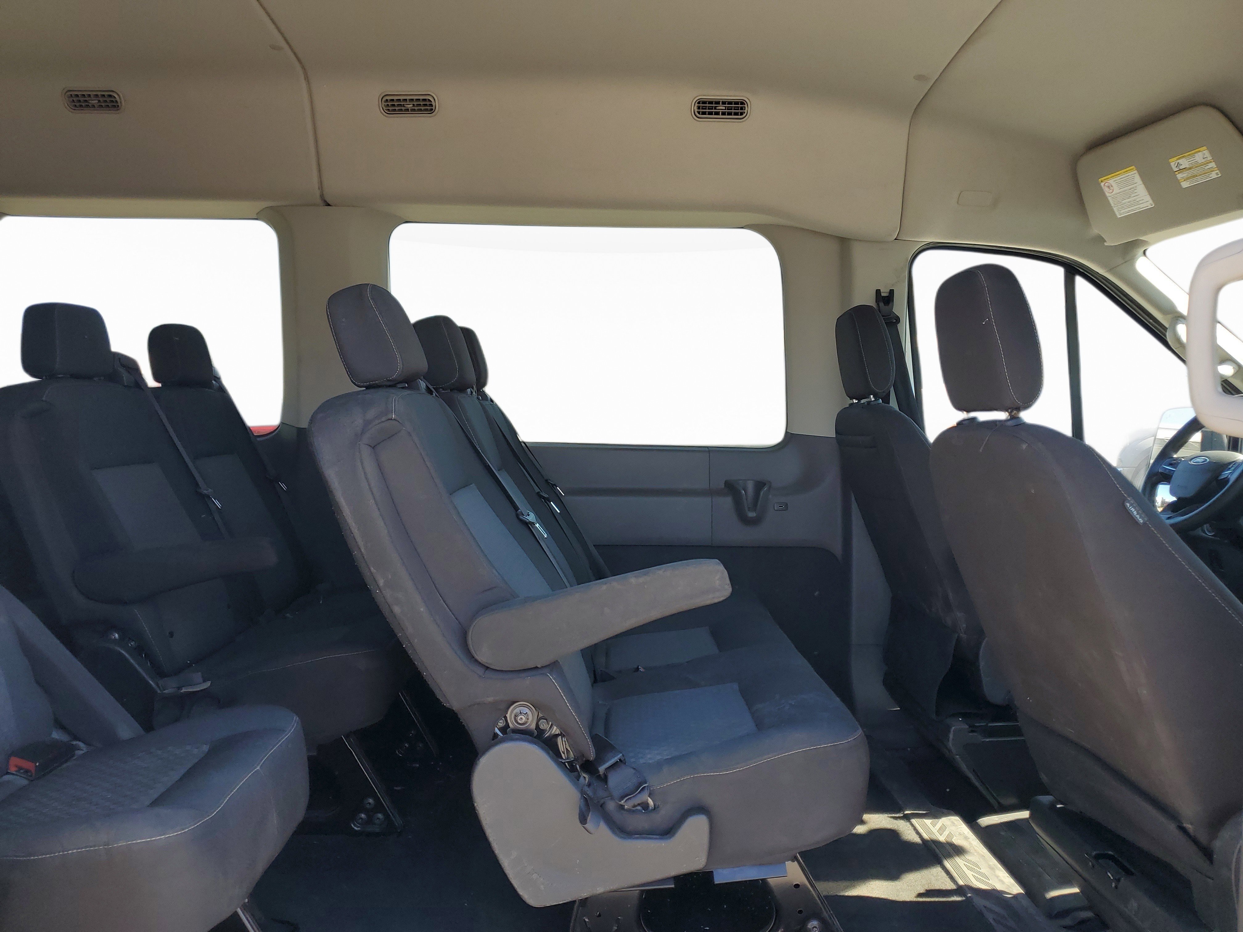 Used 2022 Ford Transit 350 XLT image 8
