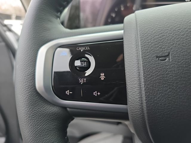 New 2026 Nissan Armada SV image 31