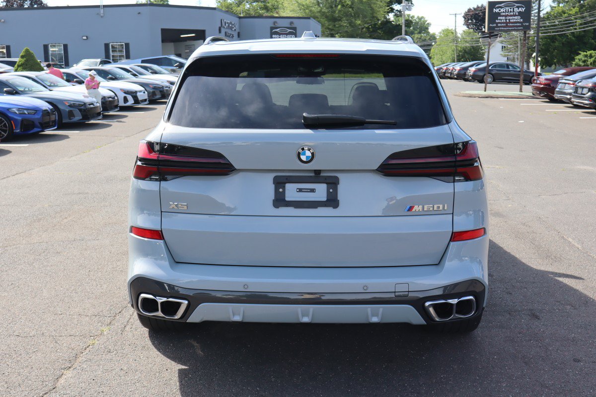 Used 2026 BMW X5 M60i AWD/4WD image 6