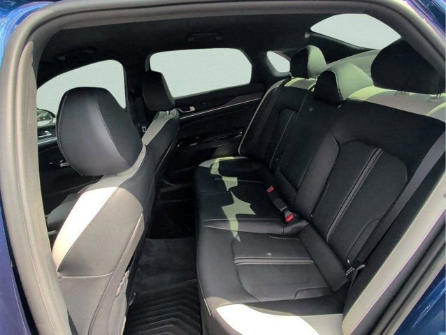 Used 2025 Kia K5 GT-Line image 18