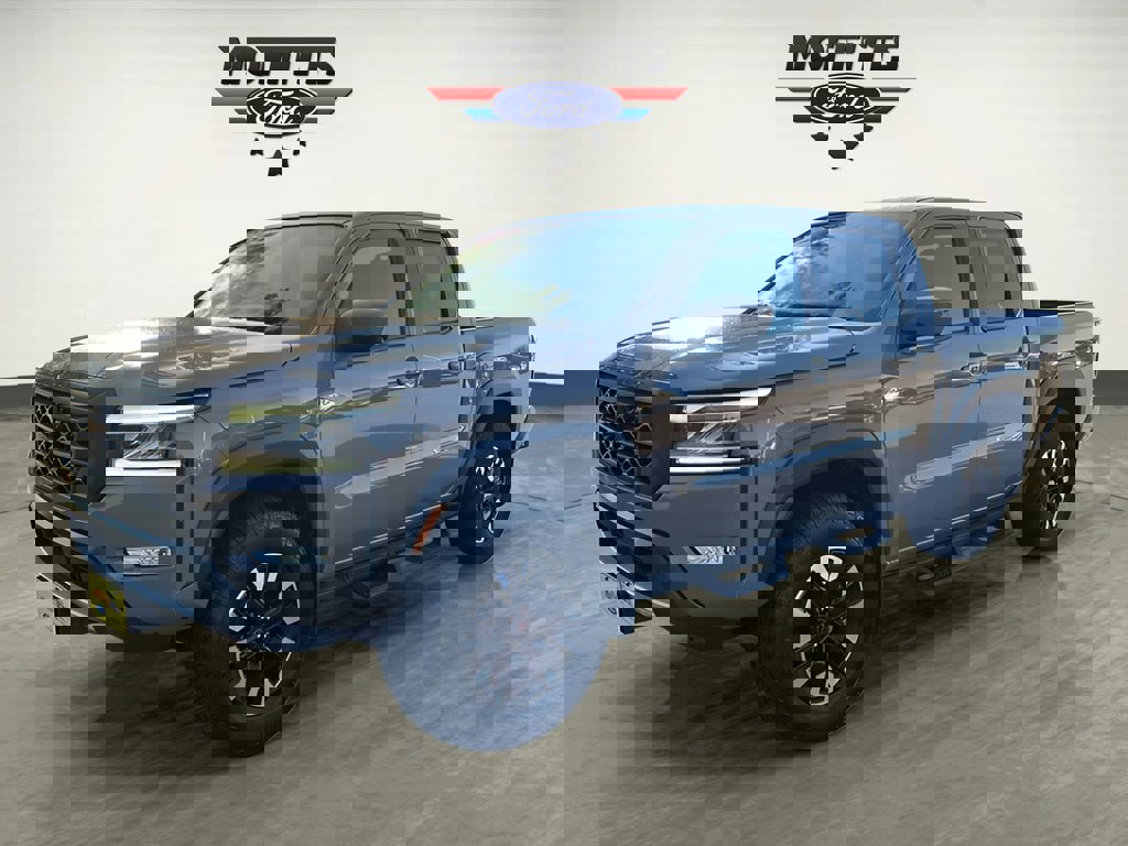 Used 2023 Nissan Frontier PRO-4X w/ Pro Convenience Package