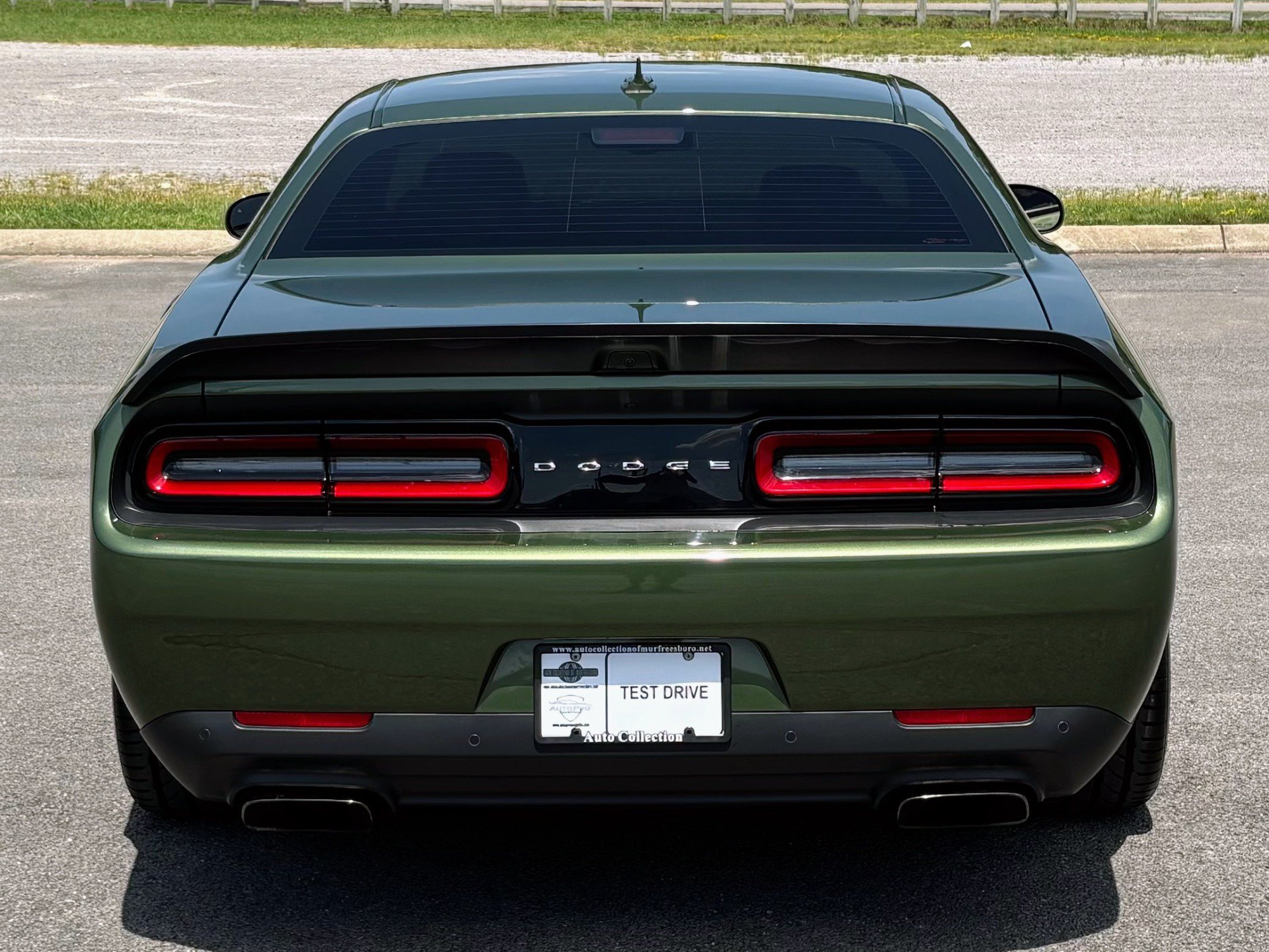 Used 2023 Dodge Challenger SRT Hellcat RWD image 5
