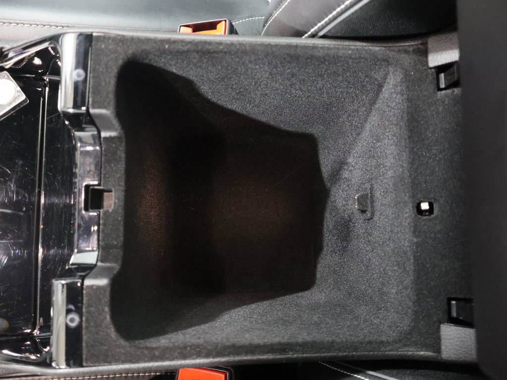 Certified 2024 Jeep Grand Cherokee Overland image 38