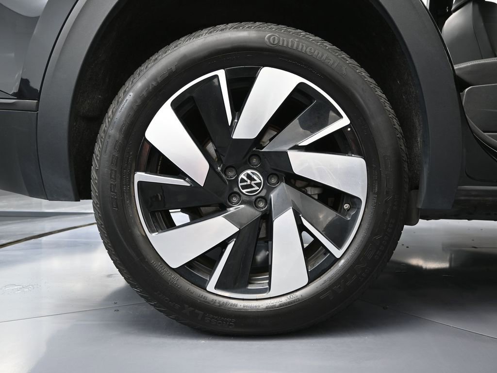 Used 2024 Volkswagen Atlas Cross Sport SE image 14