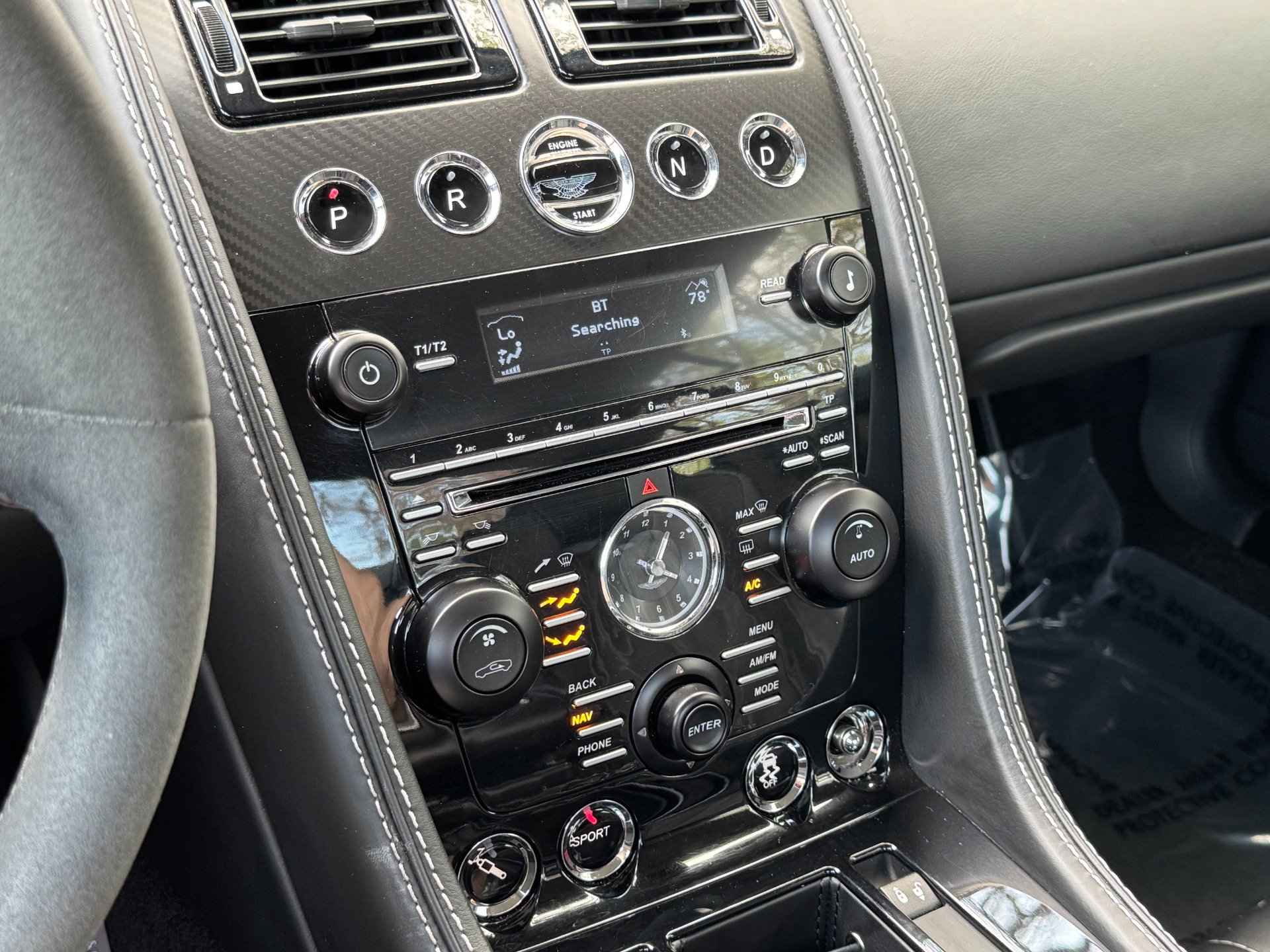 Used 2015 Aston Martin DB9 Coupe image 44