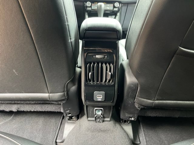 Used 2025 Jeep Compass Limited AWD/4WD image 16