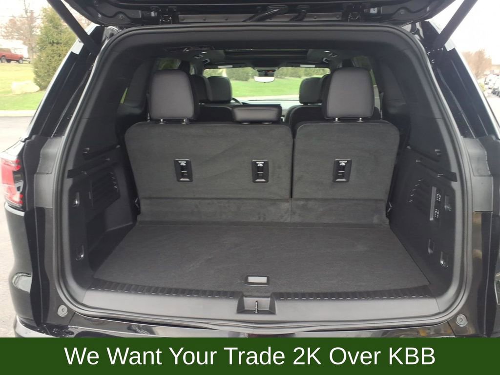 Used 2025 GMC Acadia Denali w/ Super Cruise Package image 29