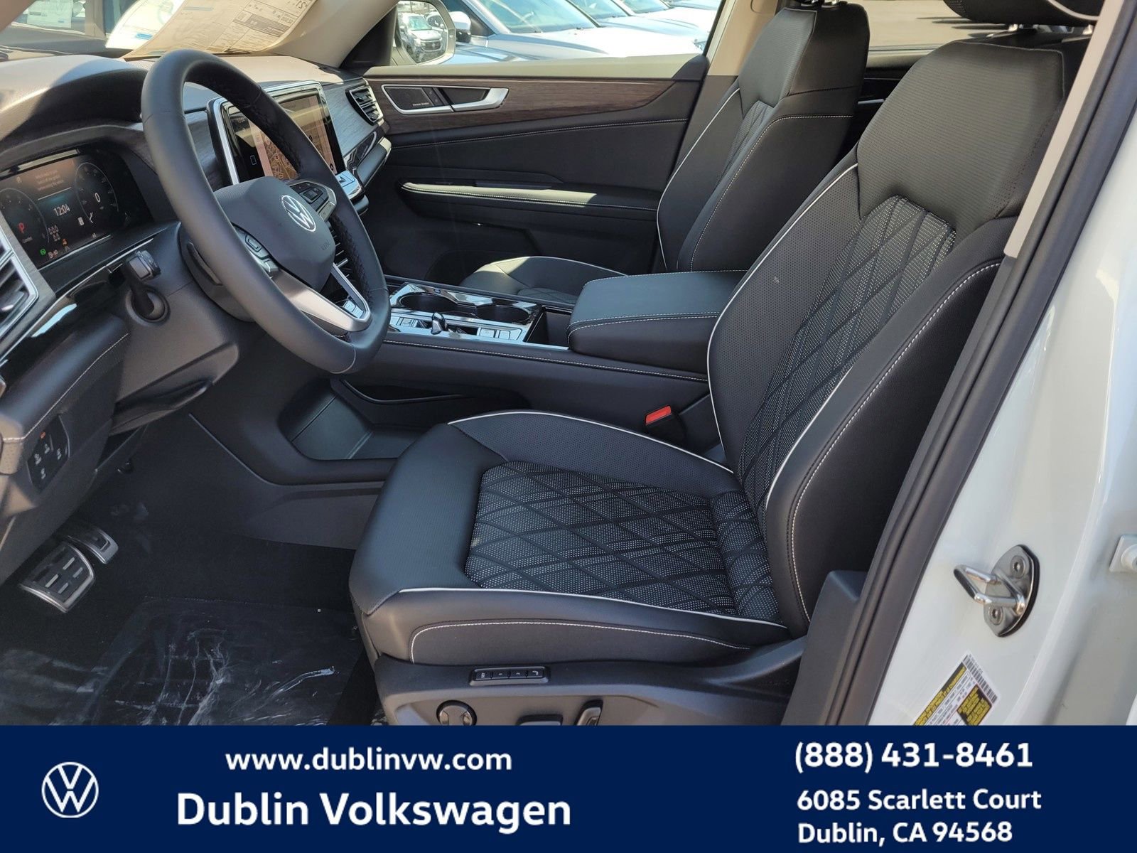 New 2025 Volkswagen Atlas SEL Premium R-Line image 14