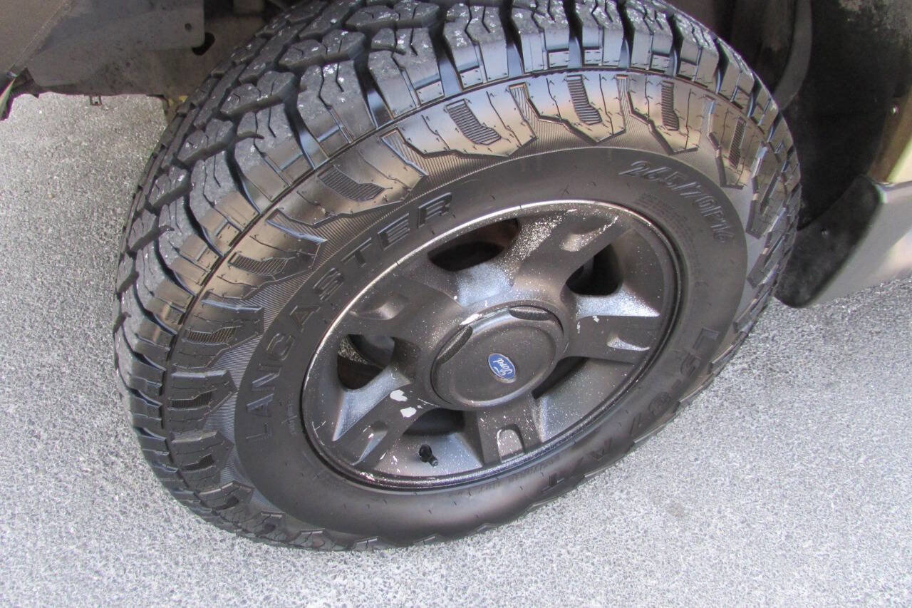 Used 2001 Ford Explorer Sport Trac 2WD image 11