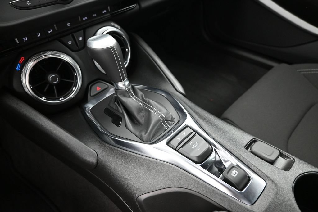Used 2024 Chevrolet Camaro LT w/ RS Package RWD image 8