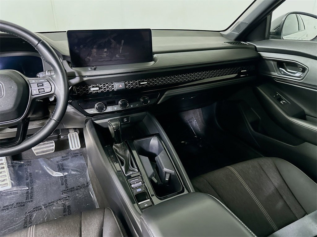 Used 2023 Honda Accord Sport image 19