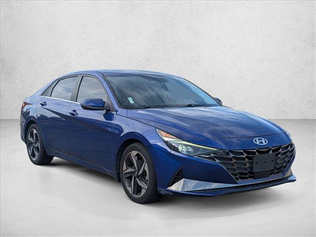 Used 2022 Hyundai Elantra Limited FWD image 3