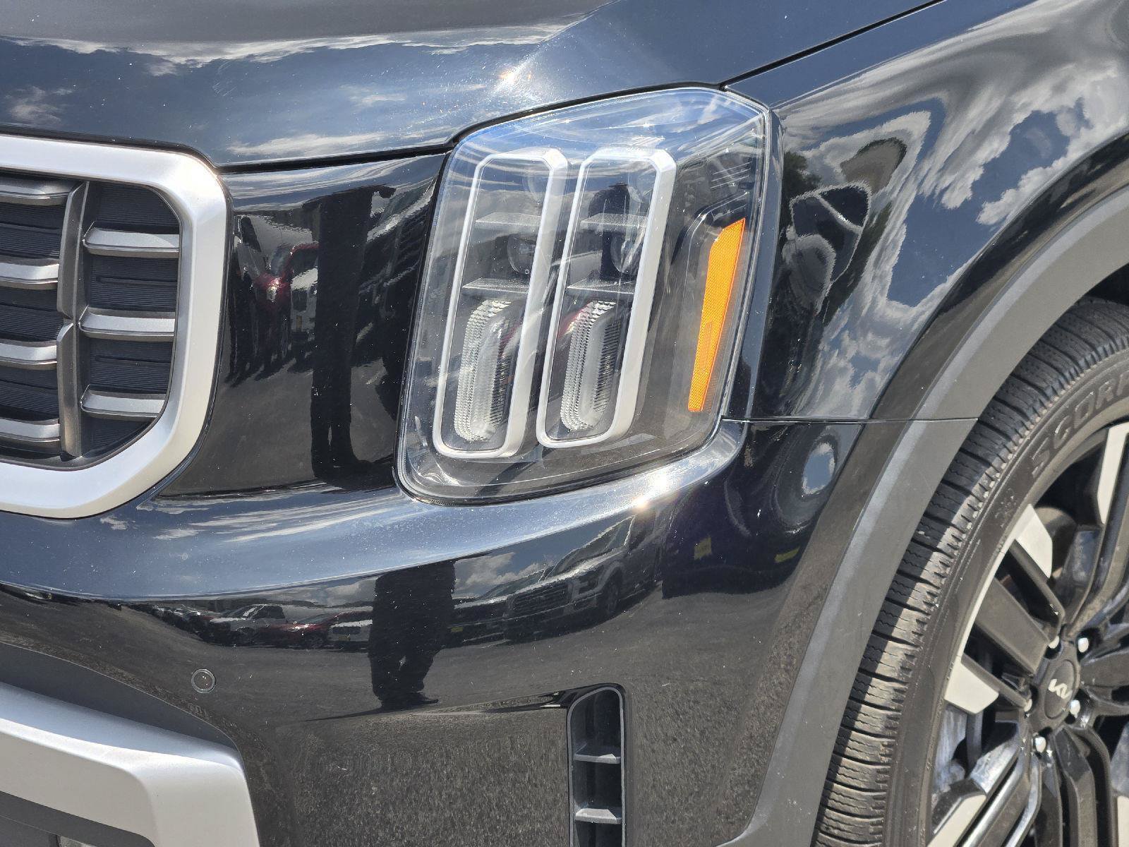 Used 2023 Kia Telluride SX Prestige AWD/4WD image 10