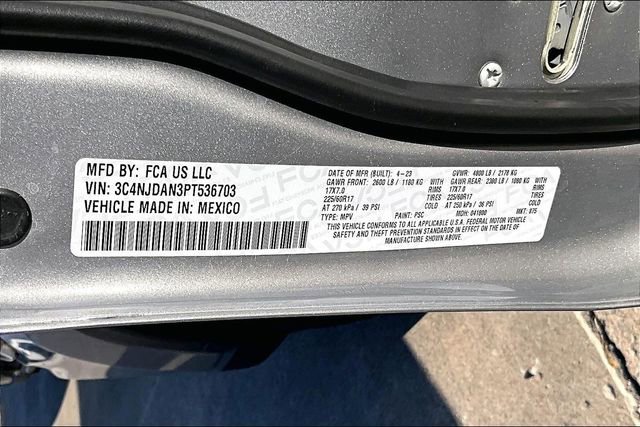 Used 2023 Jeep Compass Sport image 16