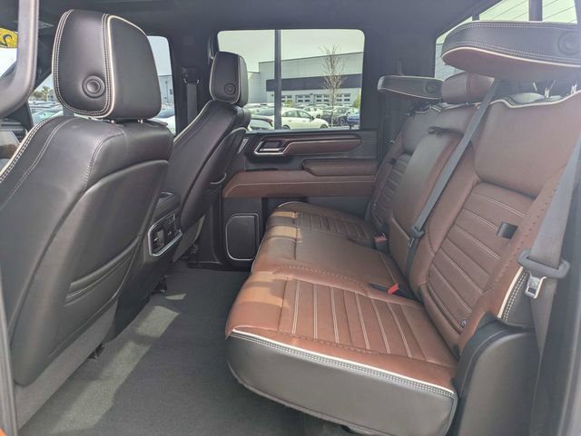 Used 2024 GMC Sierra 2500 Denali Ultimate image 17