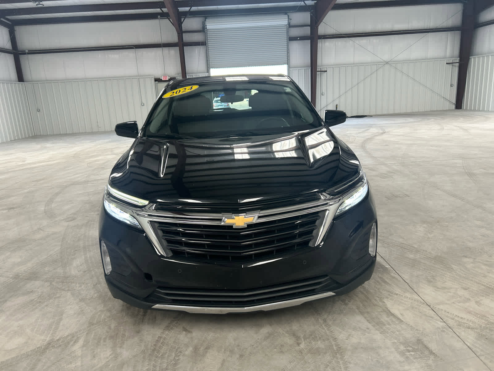 Used 2024 Chevrolet Equinox LT image 8