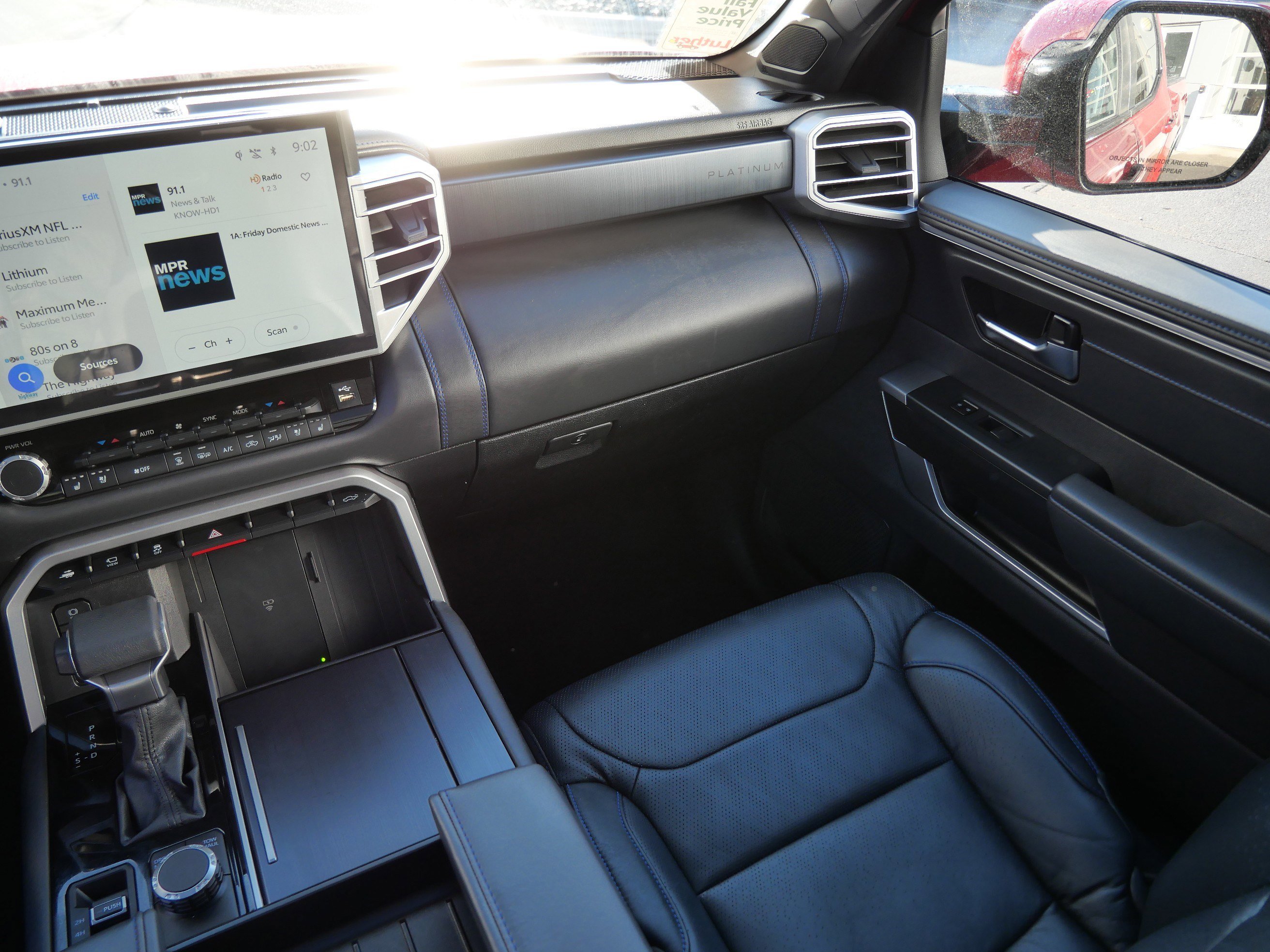 Used 2025 Toyota Tundra Platinum image 11