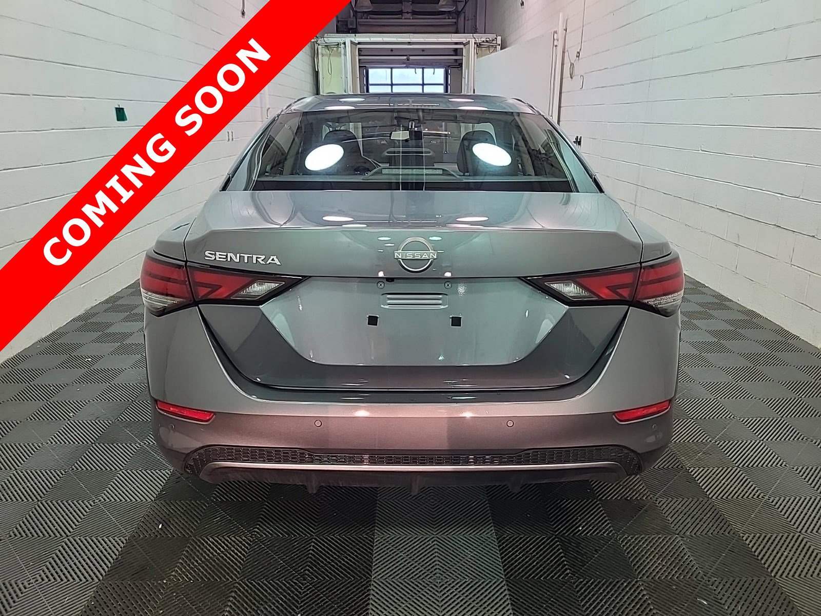 Used 2024 Nissan Sentra S image 4