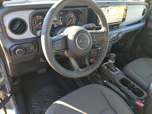 Used 2025 Jeep Wrangler Sport image 10