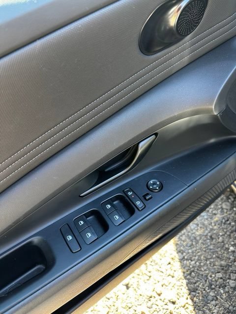 Certified 2025 Hyundai Elantra Sport FWD image 11
