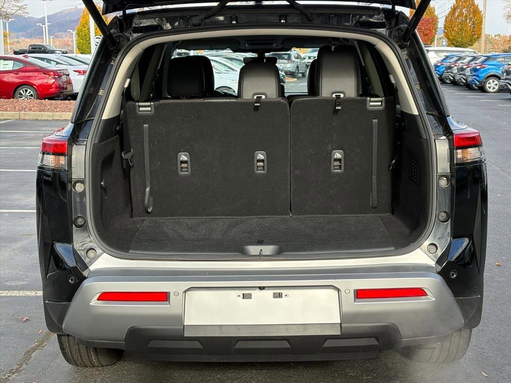 Used 2024 Nissan Pathfinder SL image 26