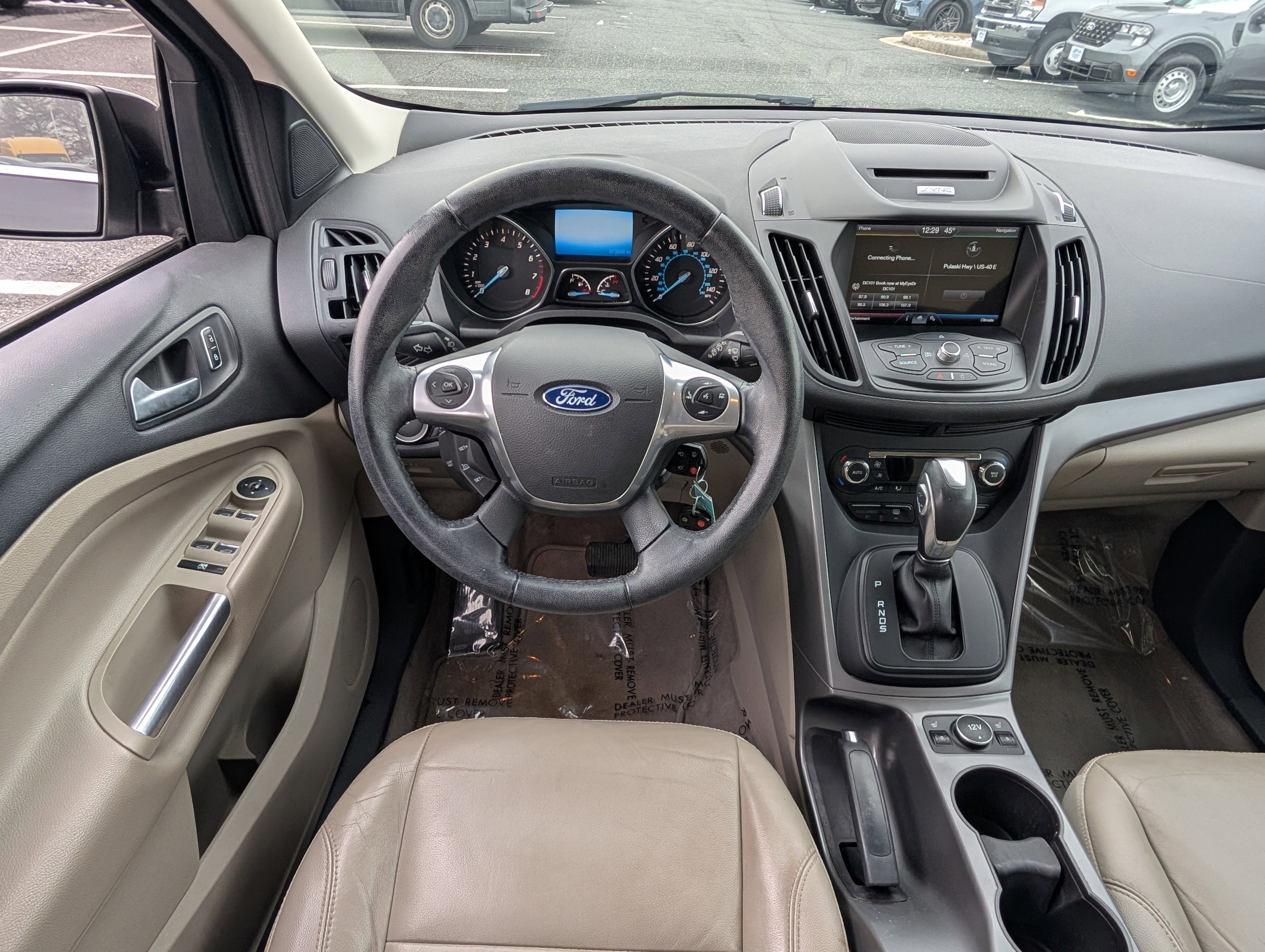 Used 2015 Ford Escape SE w/ Equipment Group 201A image 17