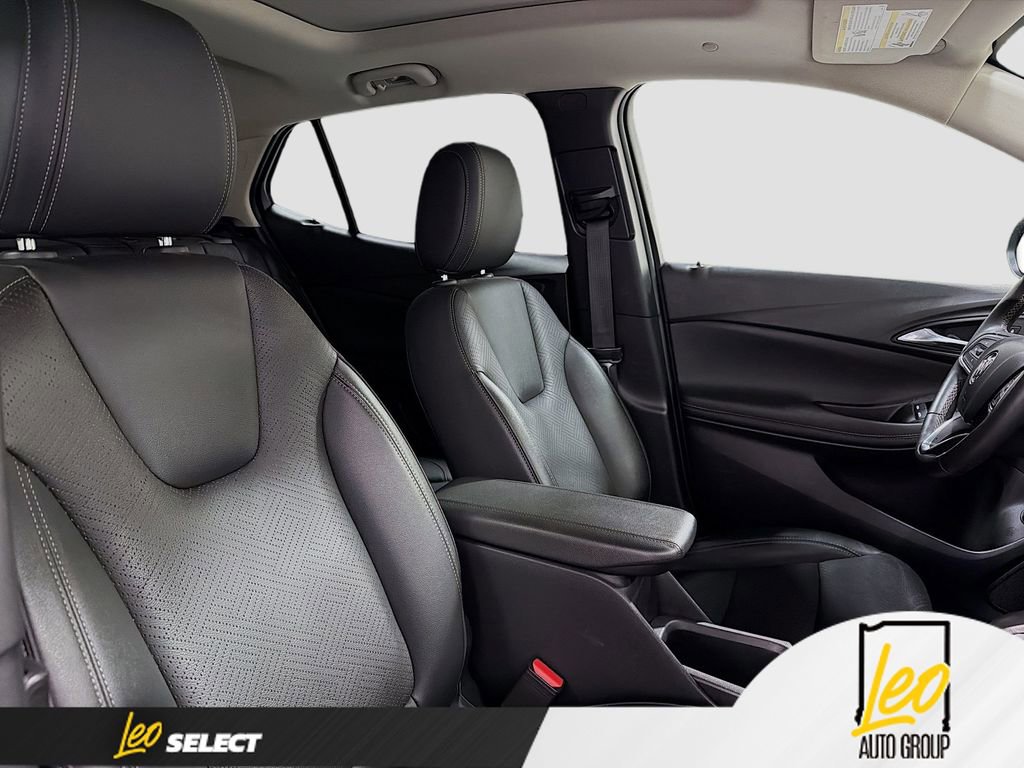 Used 2023 Buick Encore GX Essence w/ Experience Buick Package image 27
