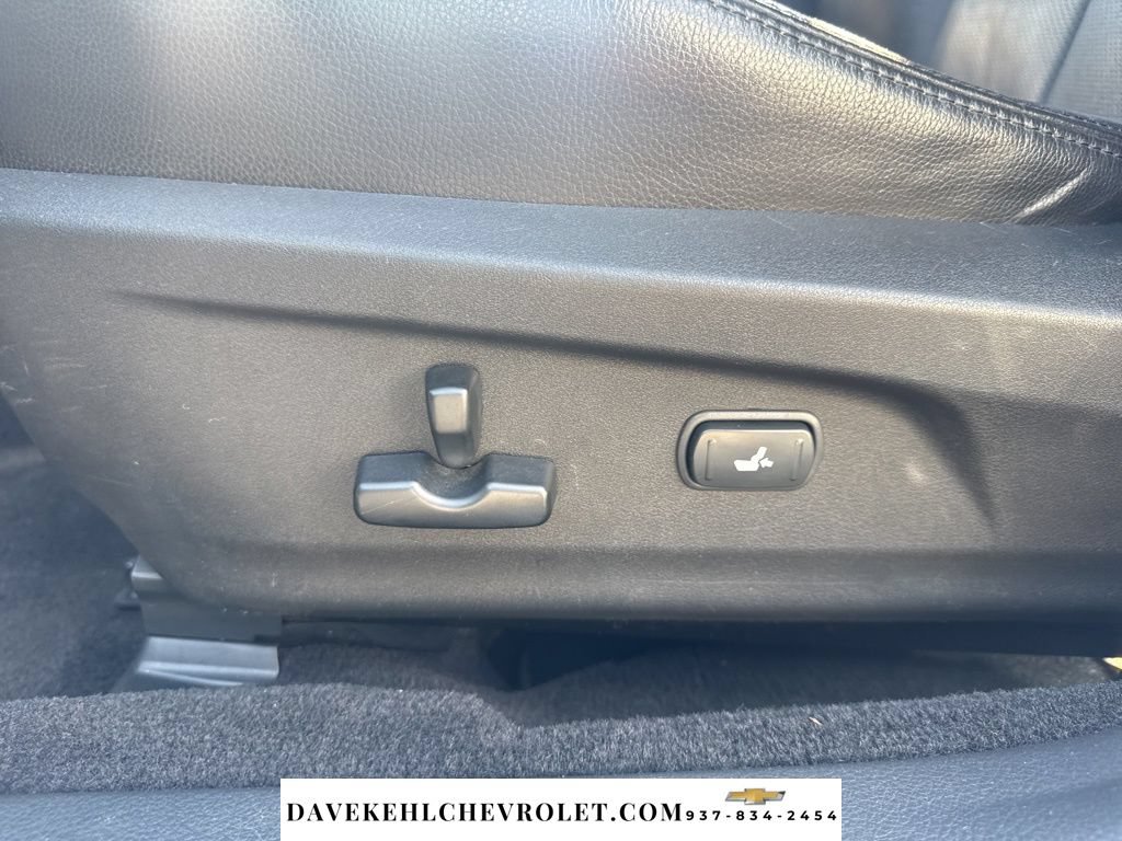 Used 2010 Subaru Outback 2.5i Limited AWD/4WD image 19