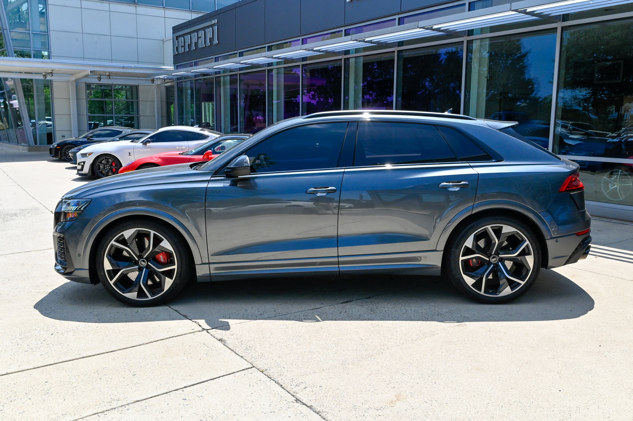 Used 2024 Audi RS Q8 AWD/4WD image 8