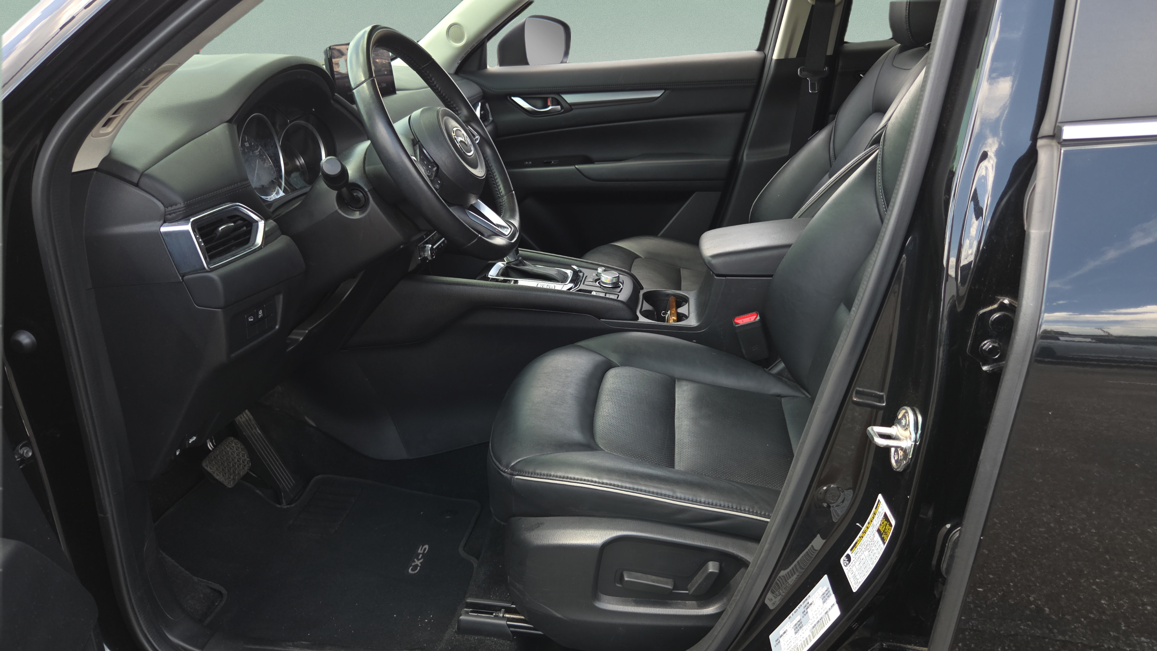 Used 2025 MAZDA CX-5 AWD 2.5 S w/ Select Package image 9