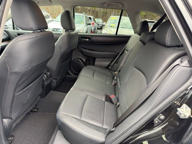Used 2017 Subaru Outback 2.5i Limited image 21