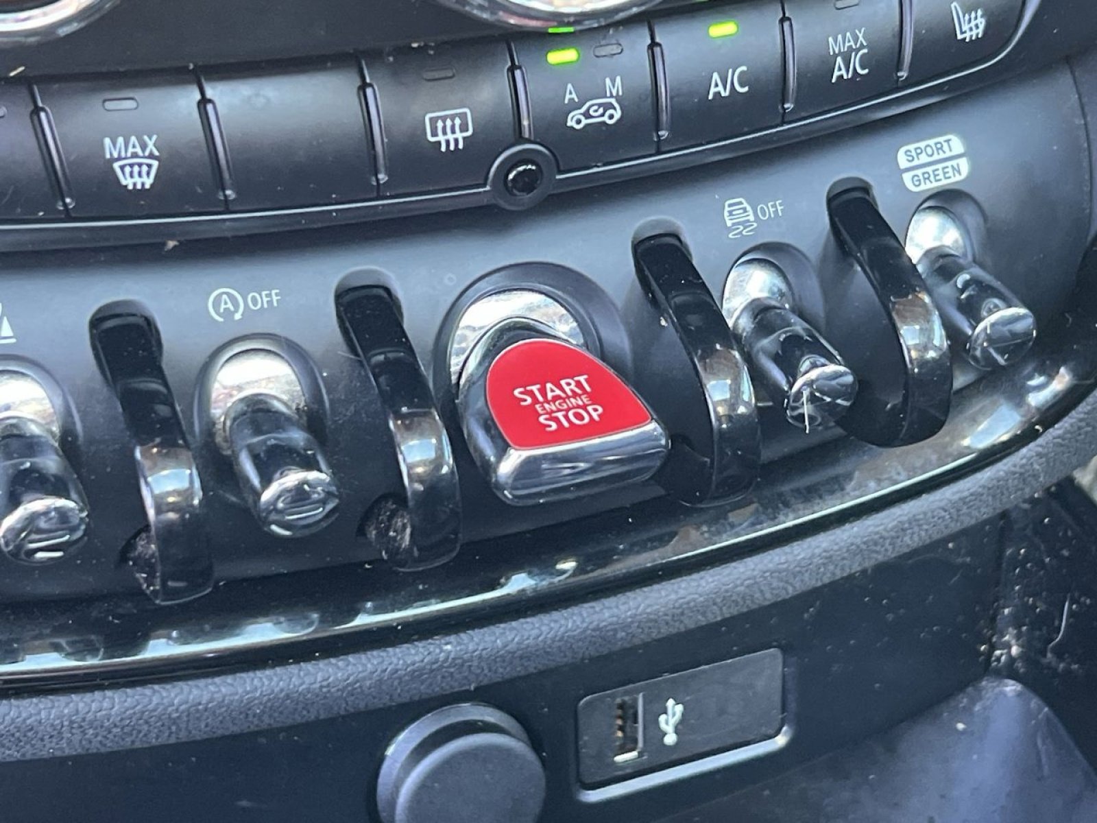 Used 2023 MINI Cooper Clubman S image 34