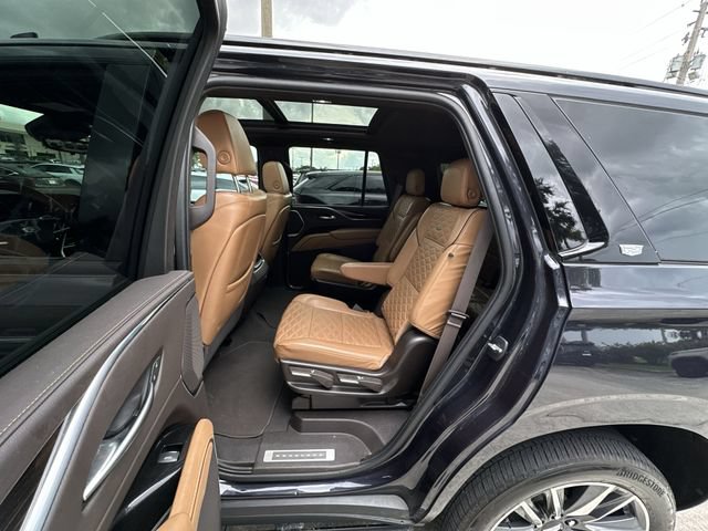 Certified 2022 Cadillac Escalade Sport w/ Touring Package AWD/4WD image 28