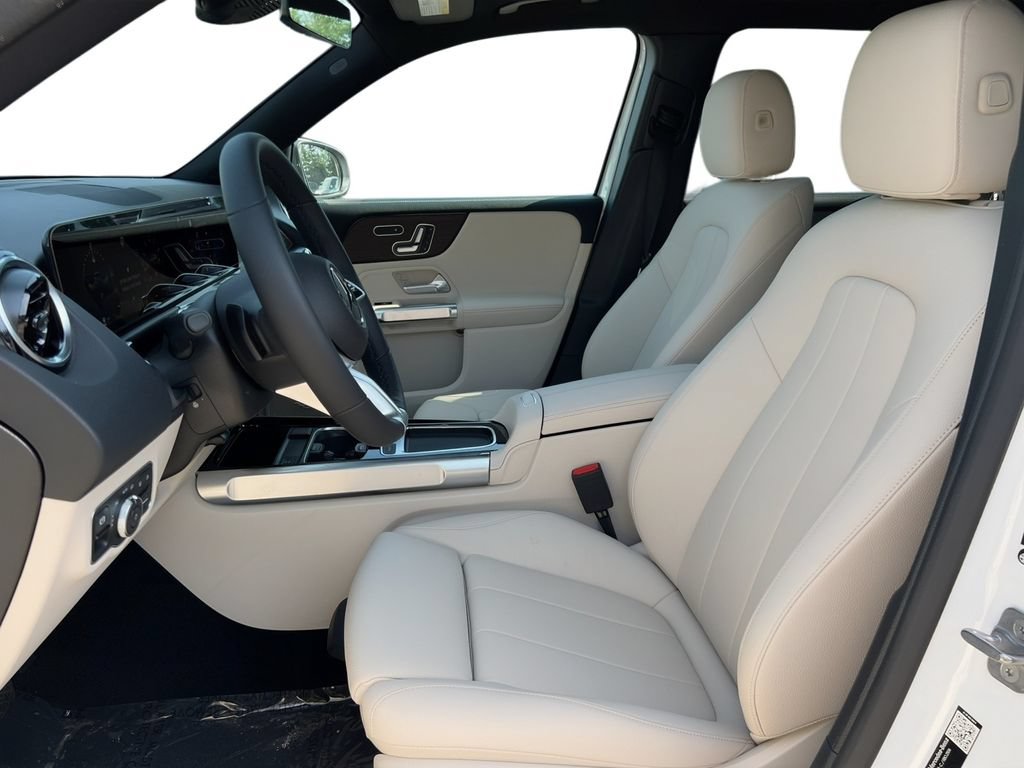 New 2026 Mercedes-Benz GLB 250 4MATIC image 6