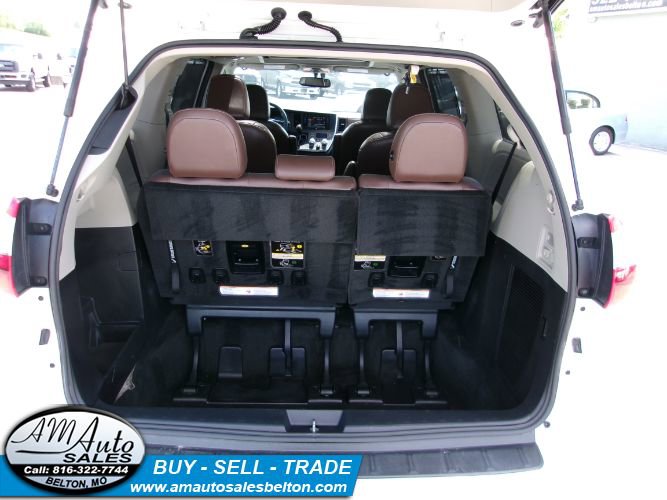 Used 2015 Toyota Sienna Limited Premium AWD/4WD image 16