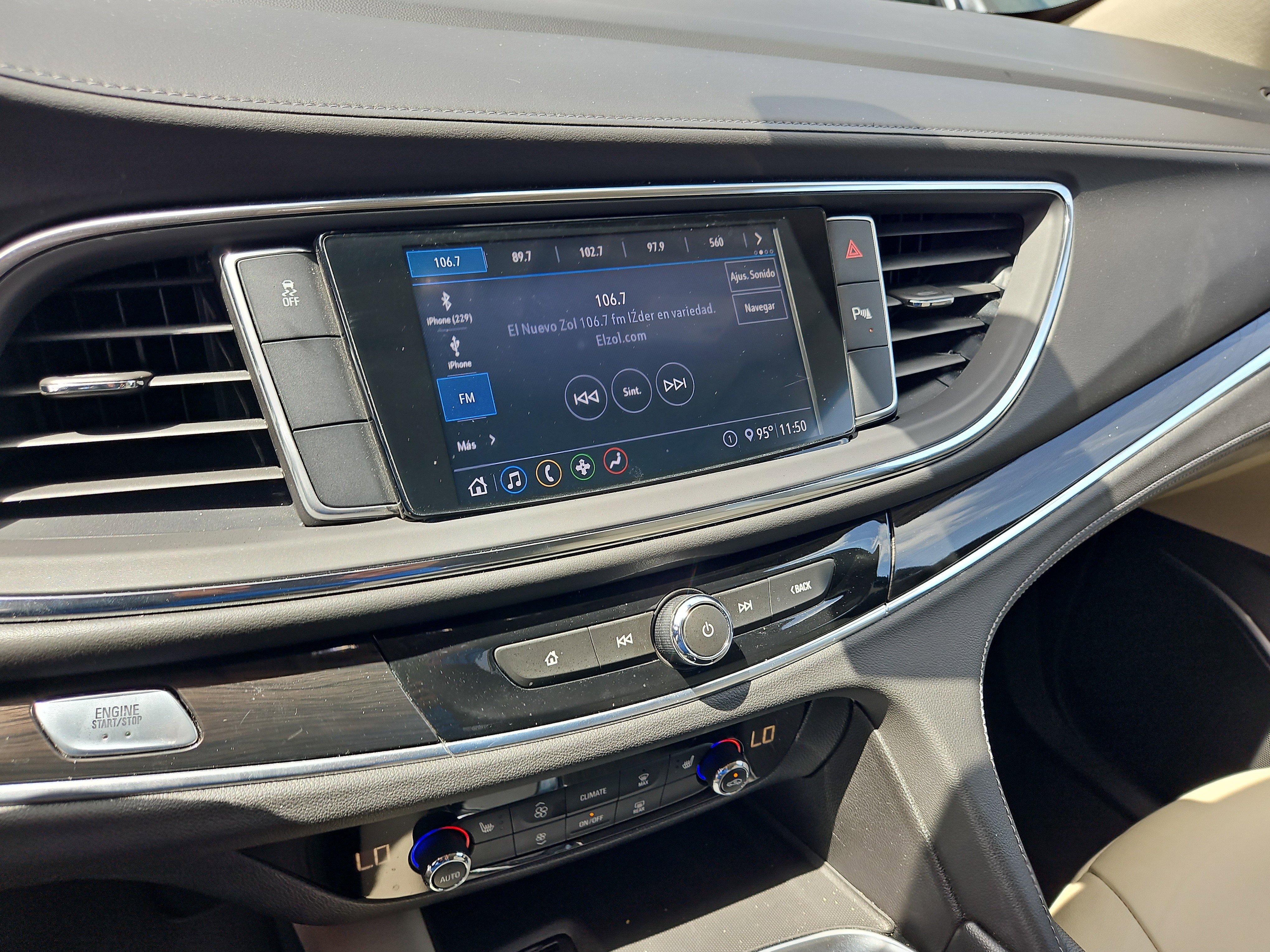 Used 2021 Buick Enclave Essence image 20