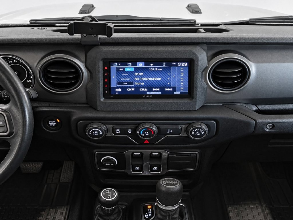 Used 2019 Jeep Wrangler Sport AWD/4WD image 14