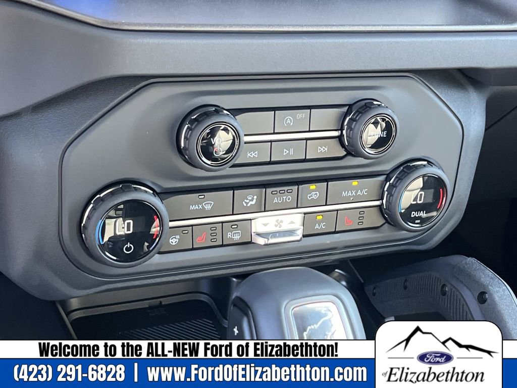 New 2025 Ford Bronco Badlands image 24