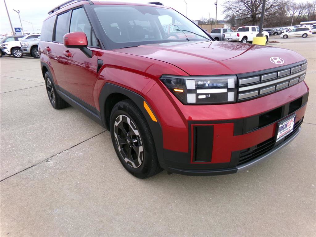 Used 2025 Hyundai Santa Fe SEL image 4
