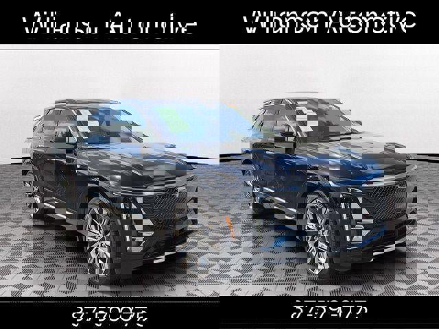 Used 2023 Cadillac Lyriq 2WD image 1