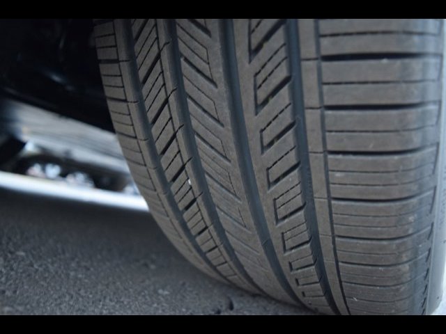 New 2025 Volkswagen ID. Buzz Pro S image 13