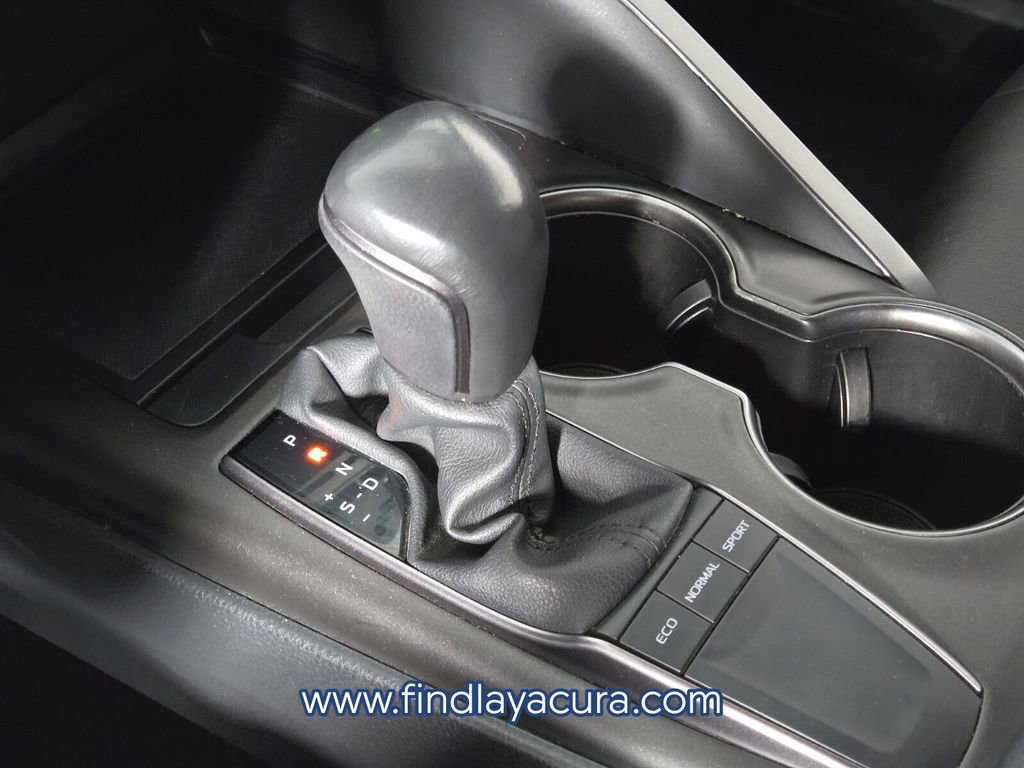 Used 2024 Toyota Camry SE FWD image 23