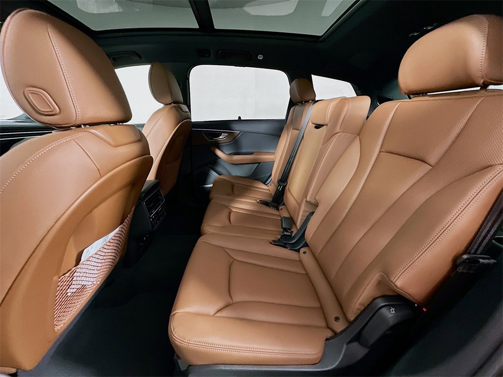 Used 2026 Audi Q7 3.0T Premium Plus w/ Premium Plus Package image 4