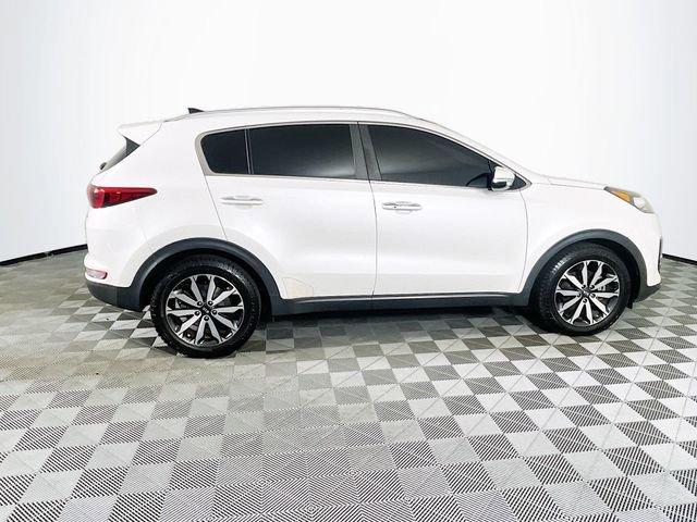 Used 2017 Kia Sportage EX w/ EX Premium Package FWD image 9