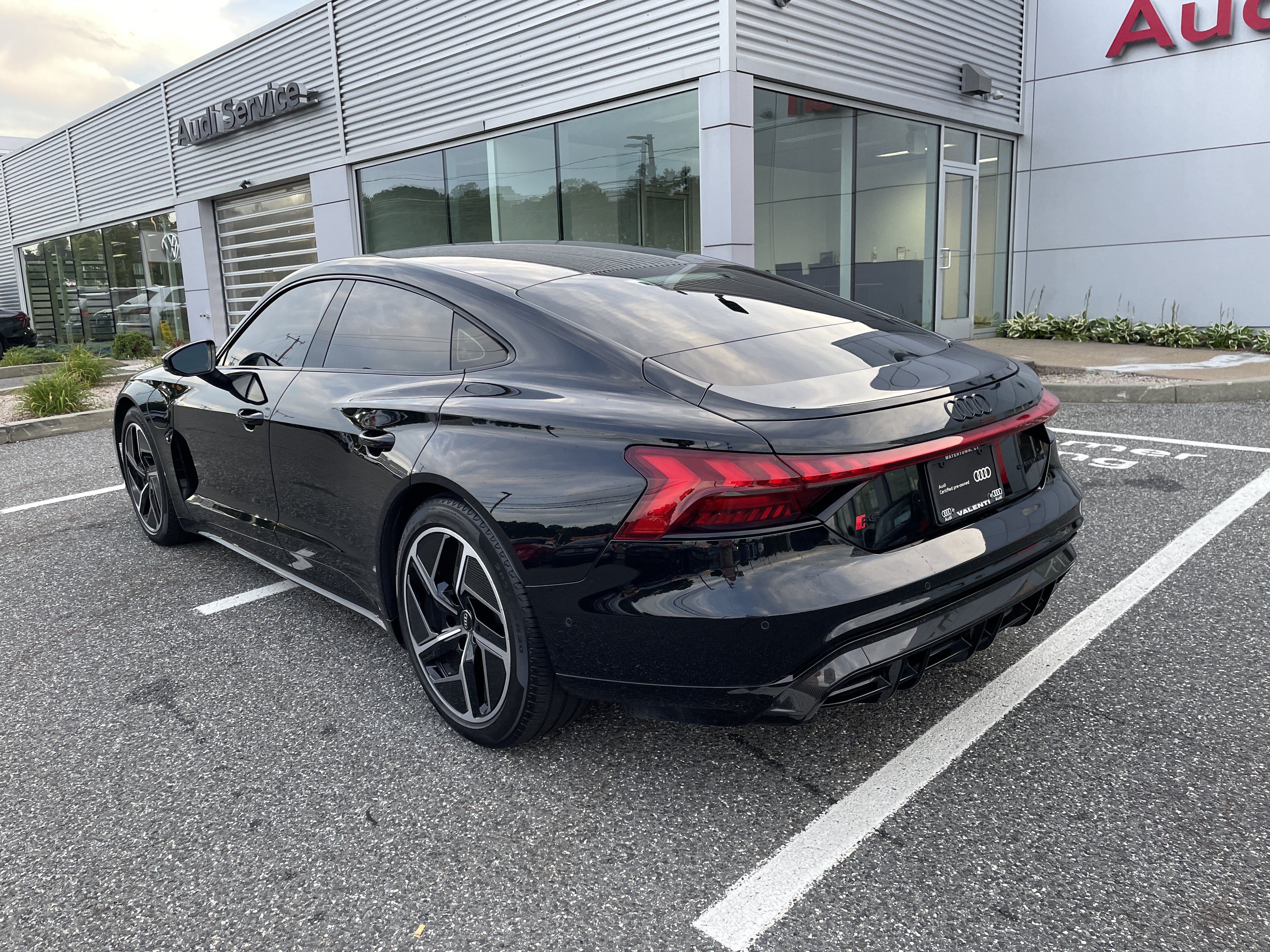 Certified 2024 Audi RS e-tron GT AWD/4WD image 6