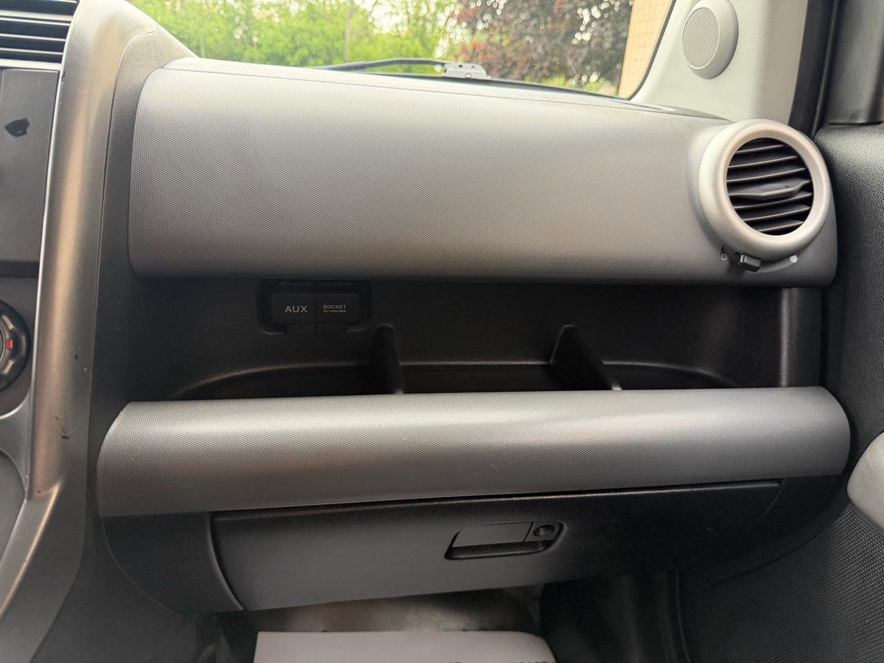 Used 2005 Honda Element EX image 19