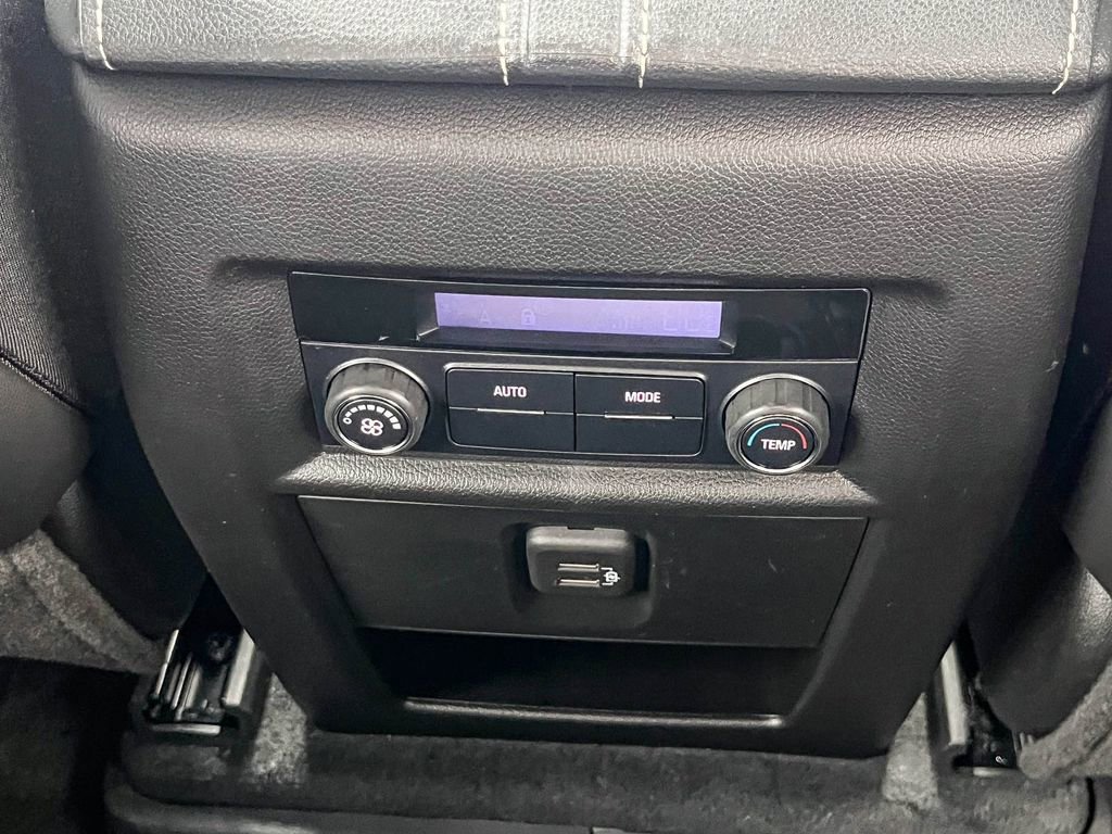 Used 2022 Chevrolet Traverse LT w/ LPO, Floor Liner Package image 22