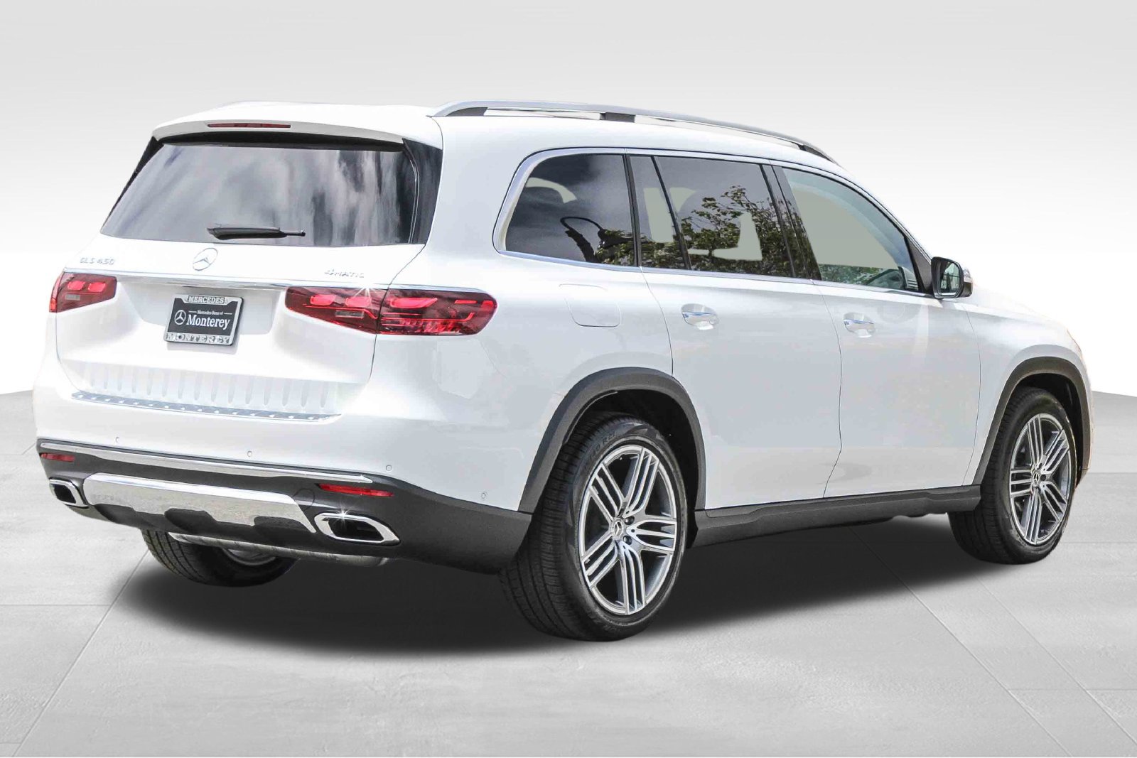 New 2026 Mercedes-Benz GLS 450 4MATIC image 8