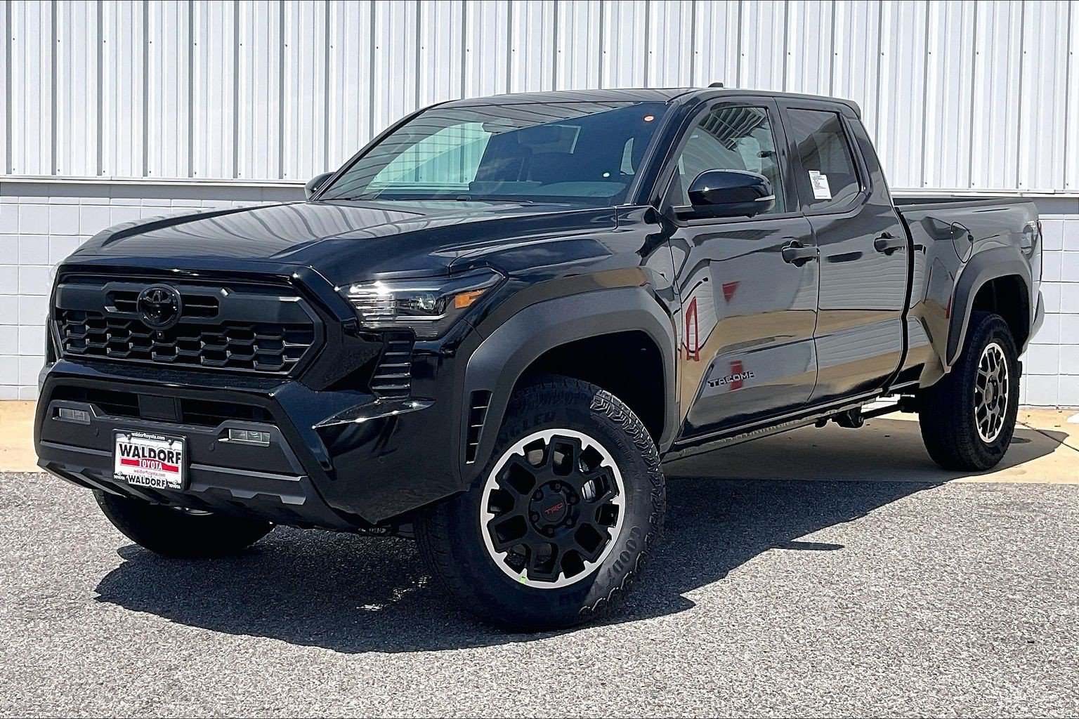 New 2026 Toyota Tacoma TRD Off-Road AWD/4WD image 2