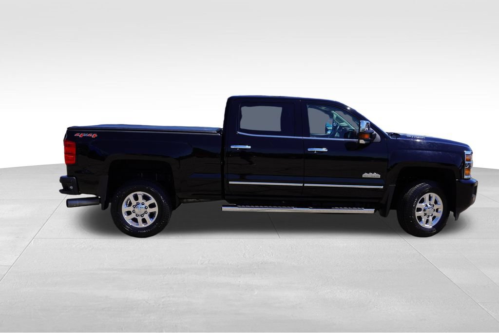 Used 2015 Chevrolet Silverado 3500 High Country w/ Duramax Plus Package AWD/4WD image 3